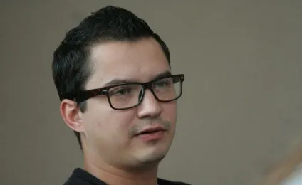Що стало з учасниками четвертої «фабрики зірок» (зайнявся сольною кар'єрою) Що стало з учасниками четвертої «фабрики зірок»