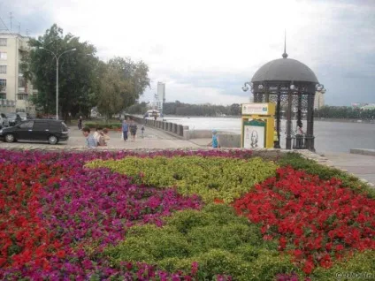 Квіти в Запоріжжі фотографії клумб, ekb-grad (клумб) Квіти в Запоріжжі фотографії клумб, ekb-grad