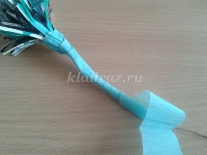 Квіти з непридатного матеріалу своїми руками з дітьми від 6 років (керівник) Квіти з непридатного матеріалу своїми руками з дітьми від 6 років