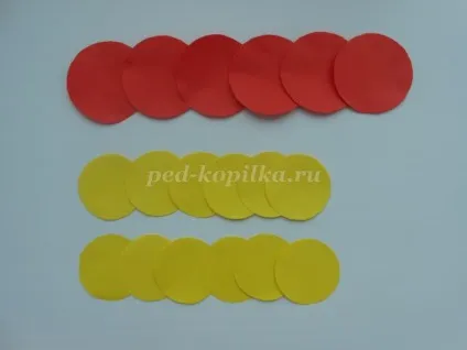 Квіткова композиція з паперових квітів своїми руками (Березовський Свердловська область) Квіткова композиція з паперових квітів своїми руками