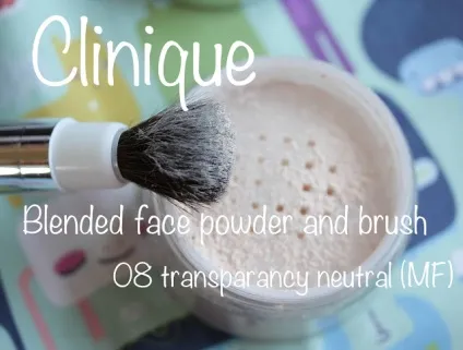 Clinique - blended face powder and brush - 08 (blended) Clinique - blended face powder and brush - 08
