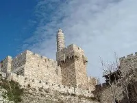 Для сунітів ашура - світле свято створення світу, для шиїтів - день скорботи (пророк Мохаммад) Для сунітів ашура - світле свято створення світу, для шиїтів - день скорботи