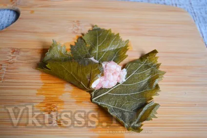 Долма по-вірменськи рецепт з фото (з часниковим соусом) (часниковим) Долма по-вірменськи рецепт з фото (з часниковим соусом)