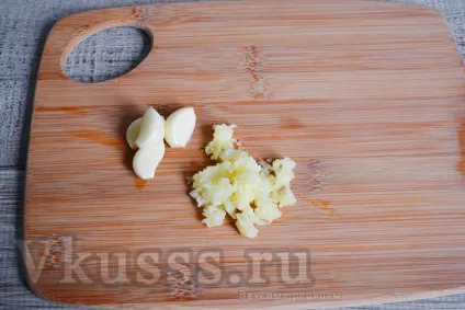 Долма по-вірменськи рецепт з фото (з часниковим соусом) (по-вірменськи) Долма по-вірменськи рецепт з фото (з часниковим соусом)