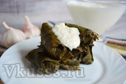 Долма по-вірменськи рецепт з фото (з часниковим соусом) (рецепт) Долма по-вірменськи рецепт з фото (з часниковим соусом)