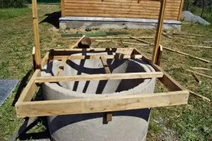 Будиночок для колодязя своїми руками - інструкція по кроках (колодязя) Будиночок для колодязя своїми руками - інструкція по кроках