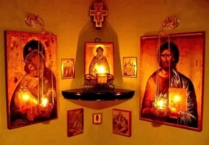 Домашні іконостаси своїми руками фото (своїми) Домашні іконостаси своїми руками фото