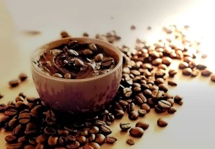 Домашній кавовий скраб з тіла (кавовий) Домашній кавовий скраб з тіла