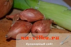 Нарізка цибулі основні способи, форми і секрети (нарізка) Нарізка цибулі основні способи, форми і секрети