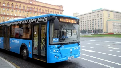 Москва, новини, на трьох набережних в центрі Москви через нічний забігу закриють рух транспорту (за наявності) Москва, новини, на трьох набережних в центрі Москви через нічний забігу закриють рух транспорту