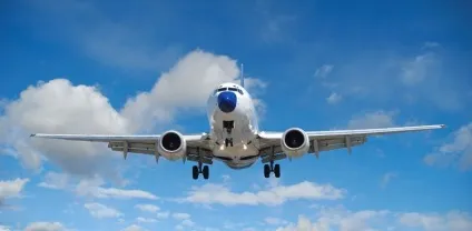 Якщо ви летите перший раз ... як підготуватися до польоту і перестати боятися (собою салон літака) Якщо ви летите перший раз ... як підготуватися до польоту і перестати боятися