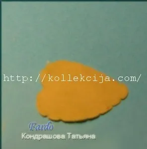 Фіалка з полімерної глини