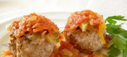 Їжачки в духовці з підливою - рецепти з фаршу з рисом або гречкою, в сметанному і томатному соусі (духовці) Їжачки в духовці з підливою - рецепти з фаршу з рисом або гречкою, в сметанному і томатному соусі