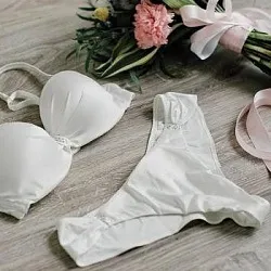Hot summer або смілива мода для спекотних наречених (наречених) Hot summer або смілива мода для спекотних наречених