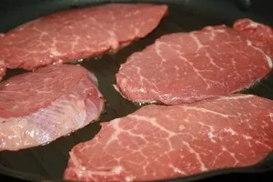 яловичий шніцель