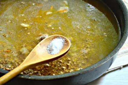 Гречка зі свининою на сковороді - рецепт з фото (гречка) Гречка зі свининою на сковороді - рецепт з фото