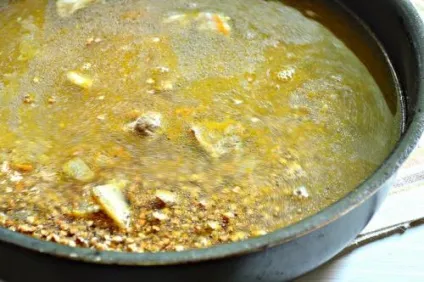 Гречка зі свининою на сковороді - рецепт з фото (свининою) Гречка зі свининою на сковороді - рецепт з фото