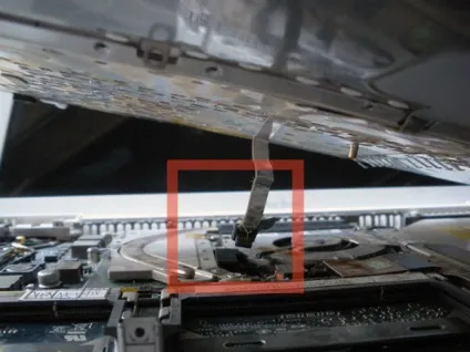 It блог як розібрати і зробити профілактику macbook white (Весь процес профілактики займає) It блог як розібрати і зробити профілактику macbook white