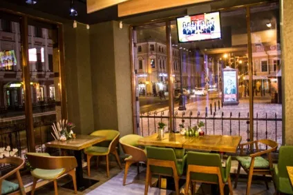 Кафе omnomnom (омномном), Кривий Ріг