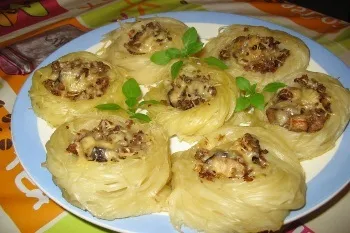 Як готувати гнізда з макаронів з фаршем (макаронів) Як готувати гнізда з макаронів з фаршем