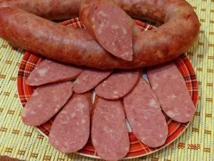 Як не купувати шкідливу ковбасу і не виключати її з раціону 7 рецептів (білого меленого перцю) Як не купувати шкідливу ковбасу і не виключати її з раціону 7 рецептів