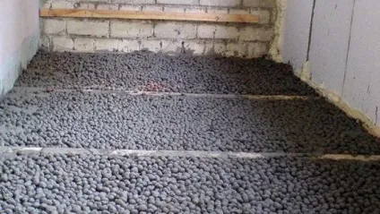 Як відремонтувати підлогу в квартирі своїми руками, як зробити суху стяжку своїми руками (своїми) Як відремонтувати підлогу в квартирі своїми руками, як зробити суху стяжку своїми руками