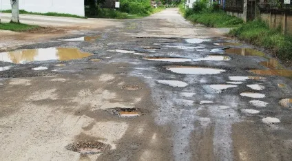 Як отримати з шляховиків гроші за пробите в ямі колесо (Статті Військова техніка) Як отримати з шляховиків гроші за пробите в ямі колесо
