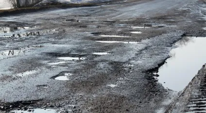 Як отримати з шляховиків гроші за пробите в ямі колесо (чи можна отримати з шляховиків гроші за пробите в ямі колесо) Як отримати з шляховиків гроші за пробите в ямі колесо
