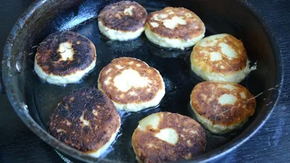 Як приготувати сирники без манки - рецепт з фото (сирники) Як приготувати сирники без манки - рецепт з фото