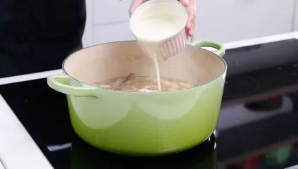 Як приготувати вершковий суп з куркою і грибами (овочі) Як приготувати вершковий суп з куркою і грибами