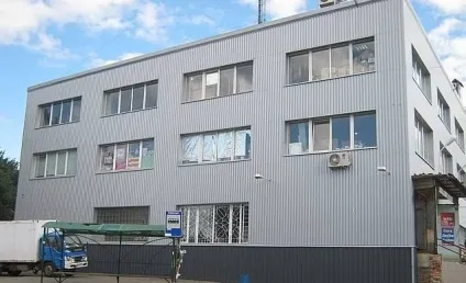 Обшивка фасаду профлістомінструкція по обробці вентильованої системи своїми руками, особливо (прессшайбою гумовими прокладками) Обшивка фасаду профлістомінструкція по обробці вентильованої системи своїми руками, особливо
