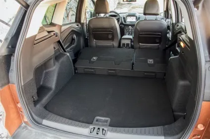 Огляд і технічні характеристики ford kuga і volkswagen tiguan - порівняння авто (tiguan) Огляд і технічні характеристики ford kuga і volkswagen tiguan - порівняння авто