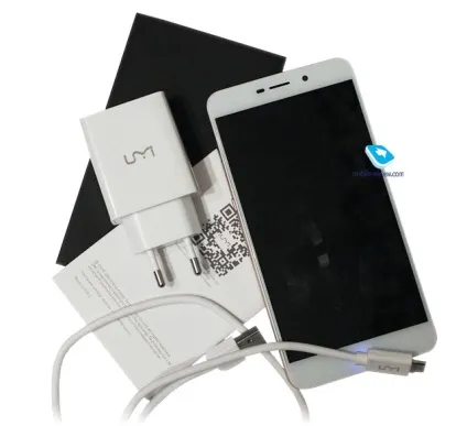 Огляд смартфона umi super