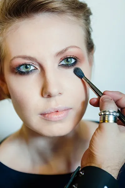 Як зробити модні смоки-айз покроковий урок, beauty insider (денний макіяж) Як зробити модні смоки-айз покроковий урок, beauty insider