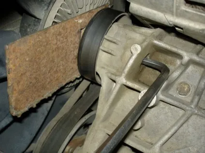 Як зняти генератор на audi