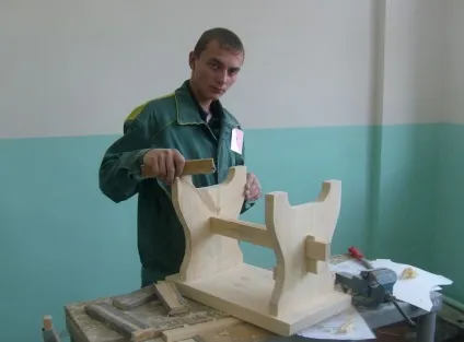 Як стати столяром