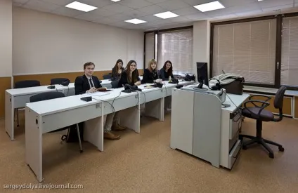 Як вчаться в МДІМВ