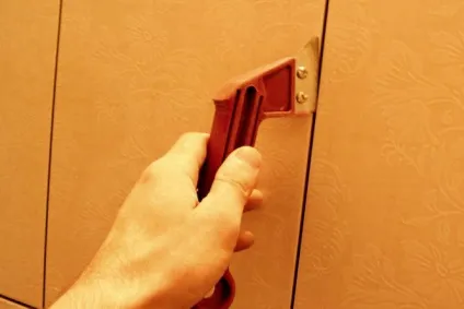 Як видалити стару затірку з швів плитки способи (затирка плитка видалити) Як видалити стару затірку з швів плитки способи