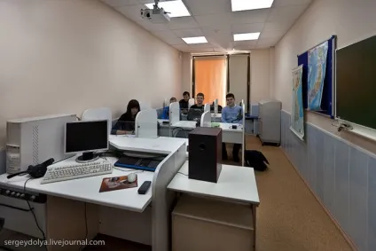 Як вчаться в МДІМВ