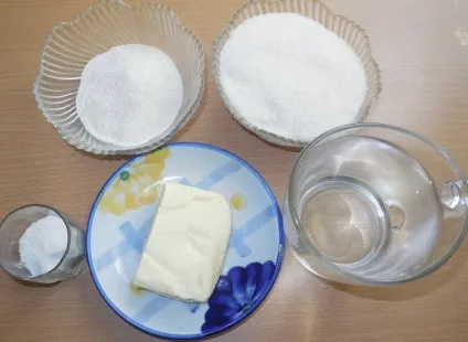 Як варити манну кашу на воді - смачно і без грудочок (воді) Як варити манну кашу на воді - смачно і без грудочок