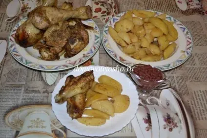 Як смачно приготувати домашню курку шматочками з картоплею в духовці, народні знання від