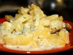 Картопля, тушкована в сметані (картопля) Картопля, тушкована в сметані