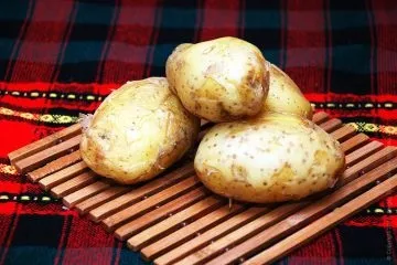 Картопля з грибами - смачне сезонне блюдо для сніданку