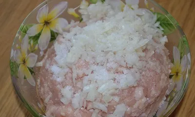 Картопля з фаршем запечений в фользі (запечений) Картопля з фаршем запечений в фользі