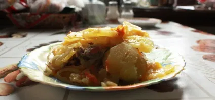 Картопля з фаршем запечені в духовці (картопля) Картопля з фаршем запечені в духовці