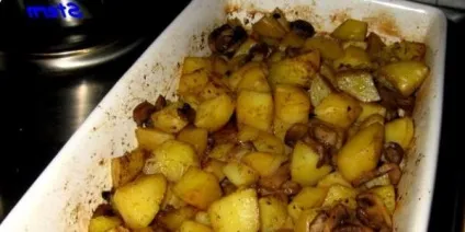 Картопля з грибами в духовці (з куркою, в сметані) рецепти (грибами) Картопля з грибами в духовці (з куркою, в сметані) рецепти