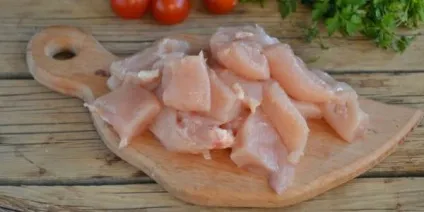 Картопля з грибами в духовці (з куркою, в сметані) рецепти (картопля з м'ясом і грибами в духовці) Картопля з грибами в духовці (з куркою, в сметані) рецепти