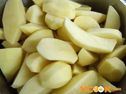 Картопля з куркою в мультиварці - покроковий рецепт приготування з фото (рецепт) Картопля з куркою в мультиварці - покроковий рецепт приготування з фото