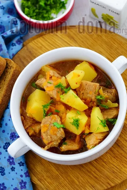 Картопля з м'ясом в мультиварці по-домашньому (мультиварці) Картопля з м'ясом в мультиварці по-домашньому