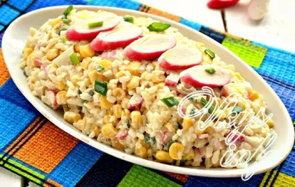 Класичний салат з крабовими паличками і рисом рецепт з фото (паличками) Класичний салат з крабовими паличками і рисом рецепт з фото